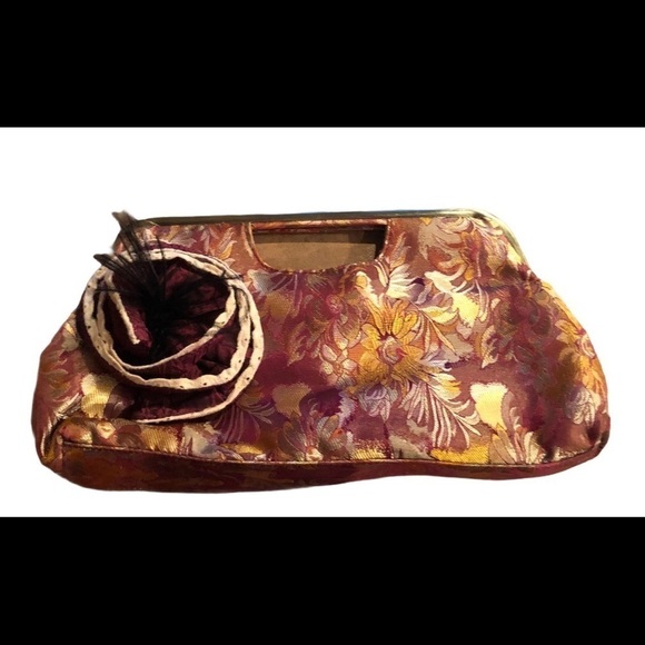 VTG Clutch Tapestry Handbag Burgundy Floral Elegant Date Night Wedding - Picture 7 of 7
